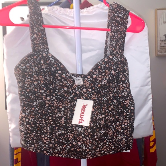 Crop Top - Picture 1 of 9